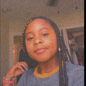 Meet your Posher, Tahirah